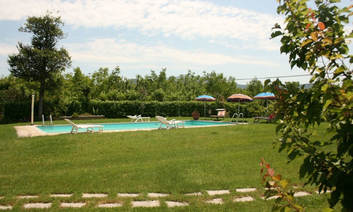 Castiglion Fiorentino Apartment | Beautiful apartment for 4 guests with WIFI, pool, TV and pets allowed, close to Cortona