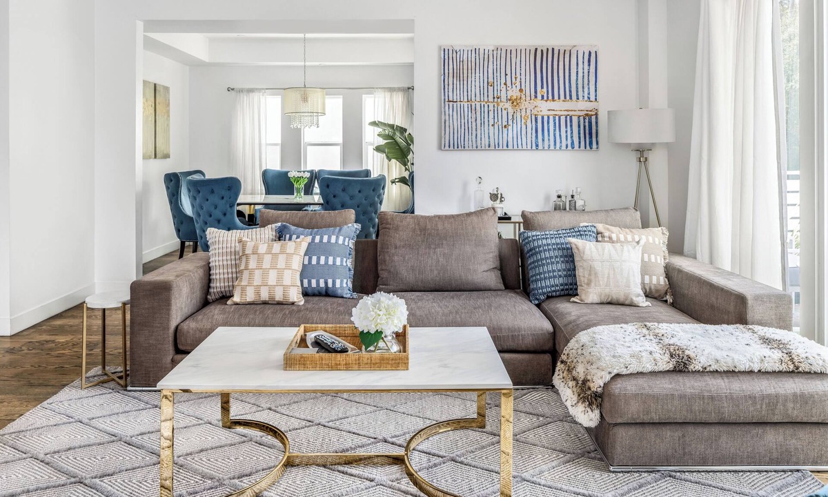 Hollywood Hills Villa | Beautiful Private Designer Home in Hollywood Hills