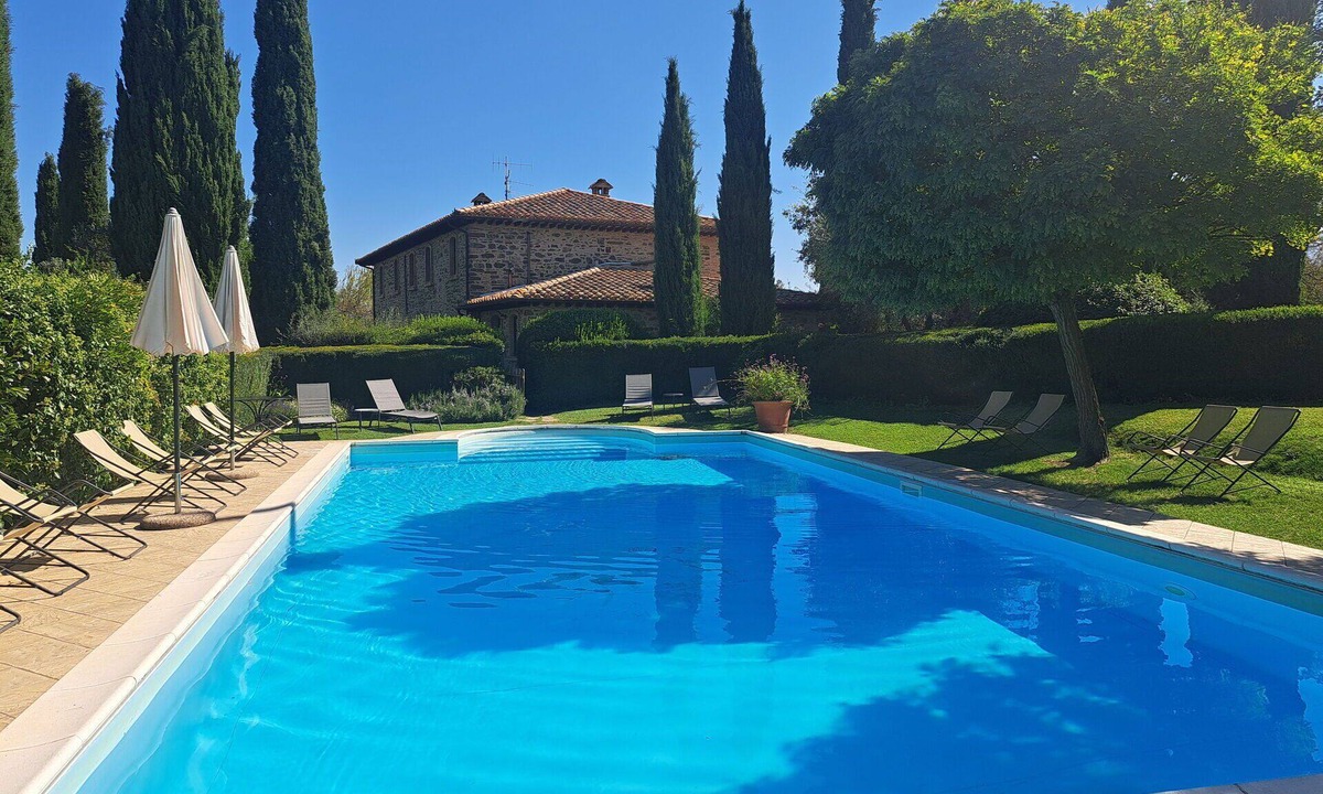 Montenero Villa | Beautiful private villa with private pool, WIFI, A/C, patio and panoramic view, close to Montalc.