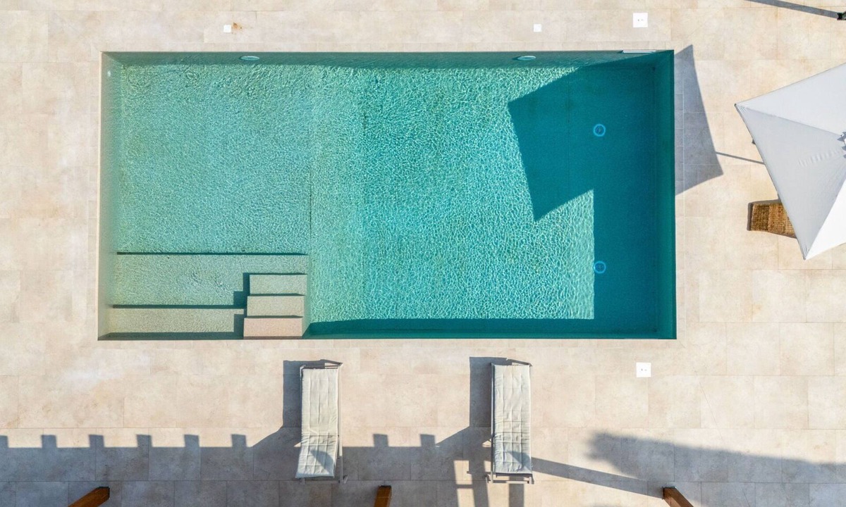 Collemezzano Villa | Beautiful private villa with private pool, WIFI, hot tub, A/C, terrace and panoramic view