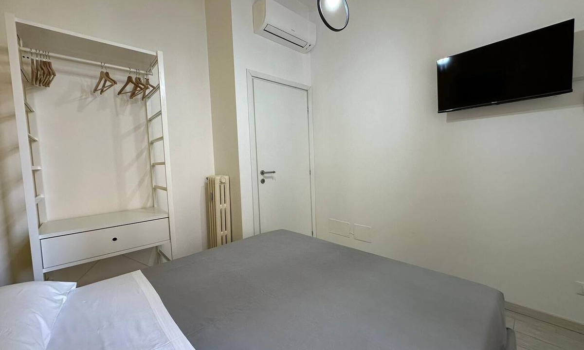 Quartiere XV Della Vittoria Bed & Breakfast | Bed&BikeRome ANGELICO