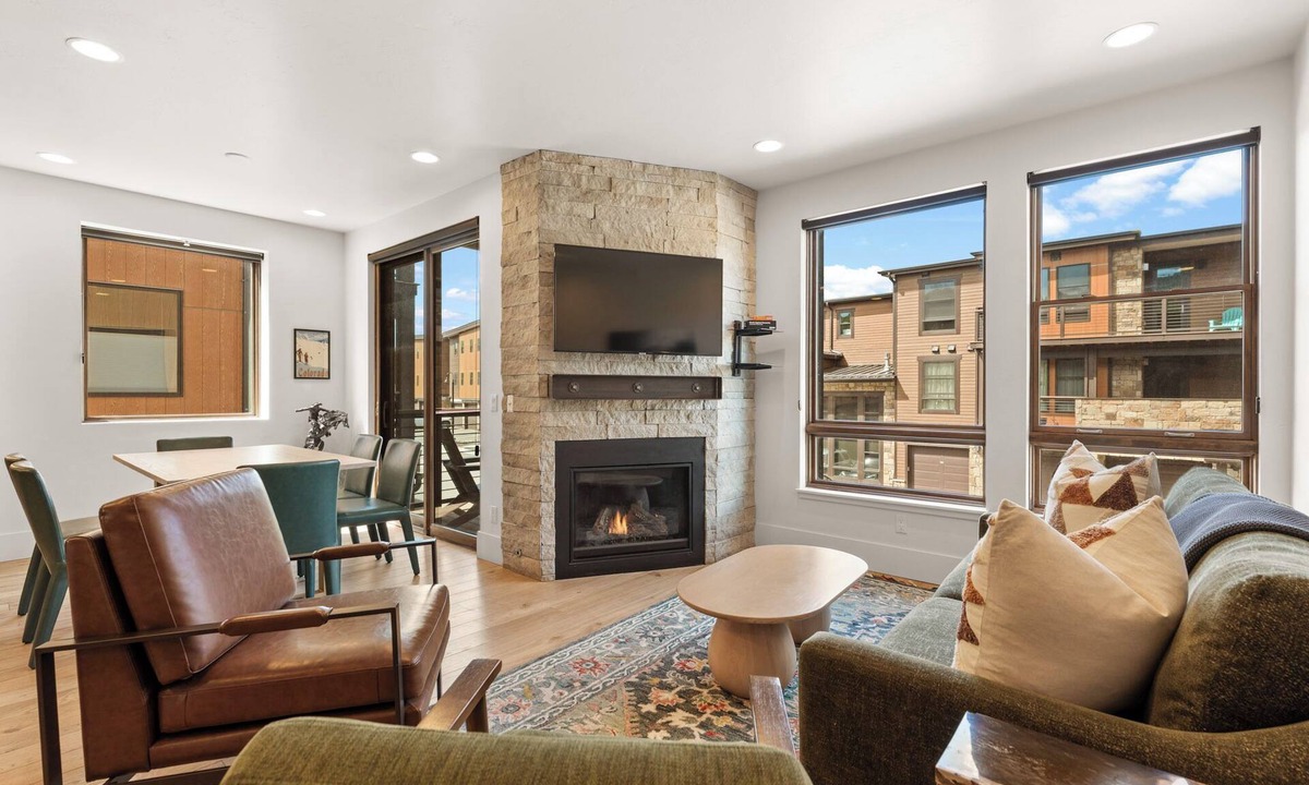 Silverthorne Apartment | Bf3203s2