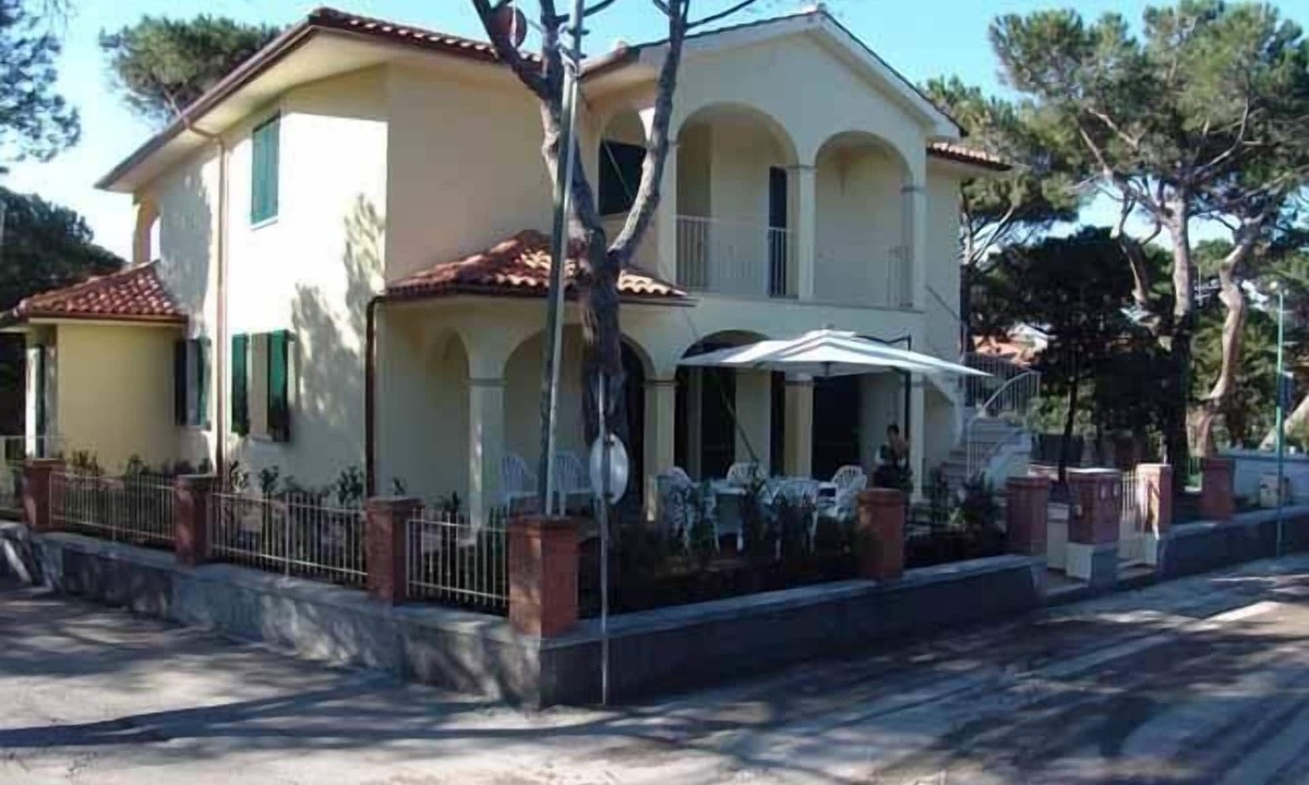 Marina di Castagneto Carducci Apartment | Blue flat with terrace