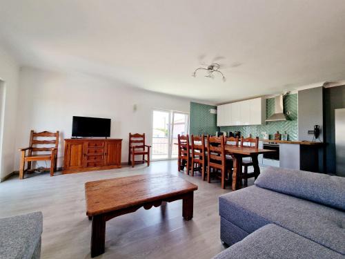 Vila do Bispo Apartment | Burgau125 - villa near the beach