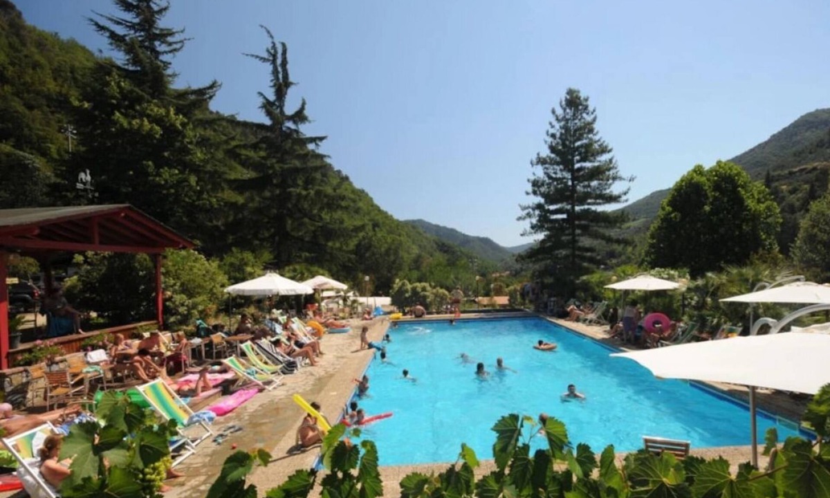 Isolabona House | Camping 4 étoiles - Piscine - ef00ah