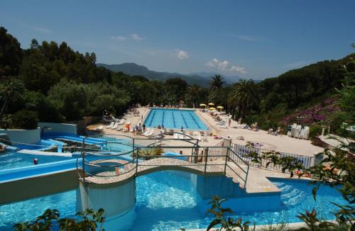 Magazzini Resort | Camping Village Rosselba Le Palme