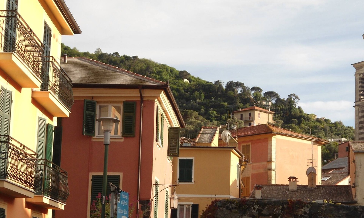 Levanto House | Carrugio Azzurro, a stone's throw from the sea