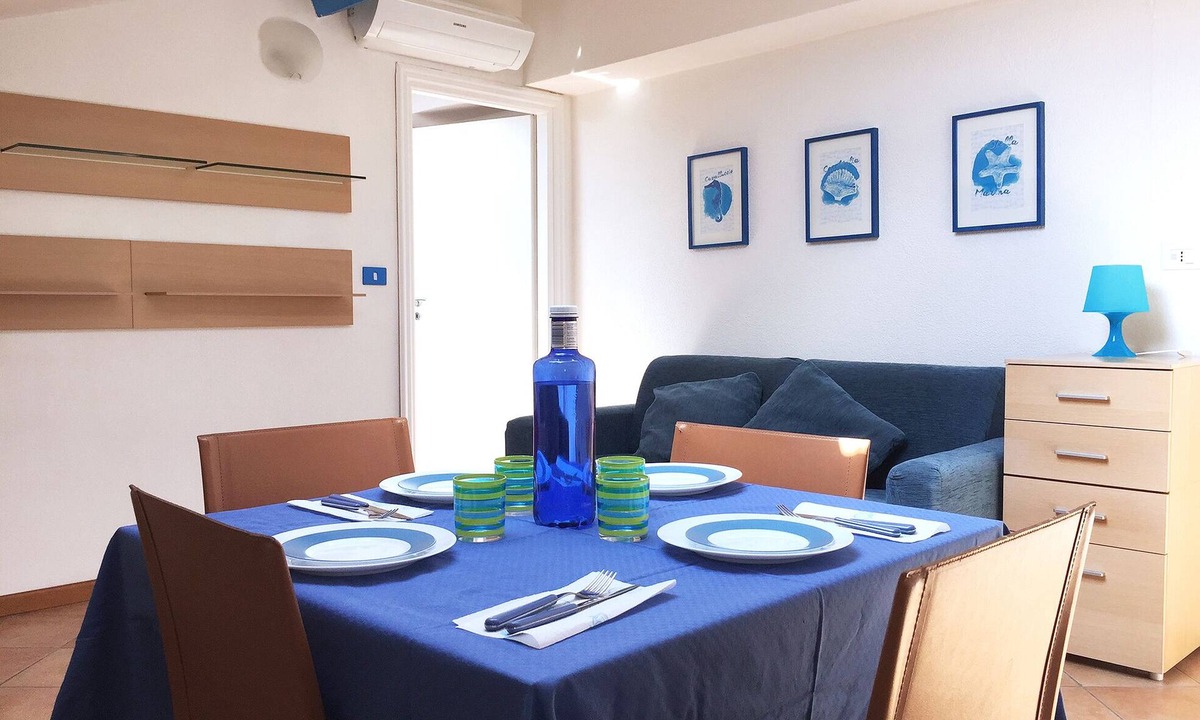 San Lorenzo al Mare Apartment | CASA AZZURRA – EXPERIENCE THE LIGURIAN SEA JUST STEPS FROM YOUR DOOR