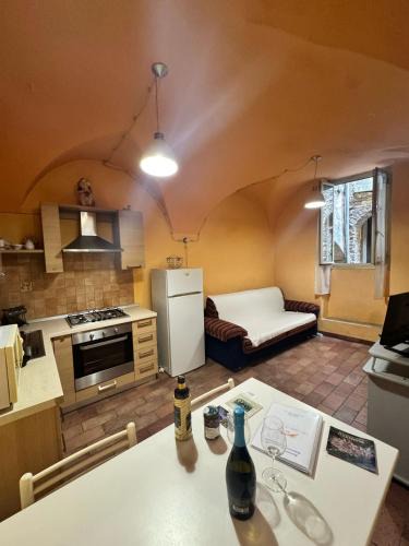 Badalucco Apartment | CASA BACICCIA