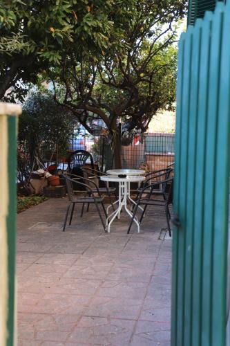 Prenestino-Centocelle Apartment | Casa con Giardino a Roma, 2 Camere, Ideale per Famiglie, 15 minuti dal Colosseo, 5 minuti da Mirti