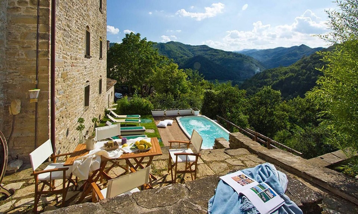 Mercatello sul Metauro Villa | Casa del Mandorlo 6&2 by Marche Holiday Villas