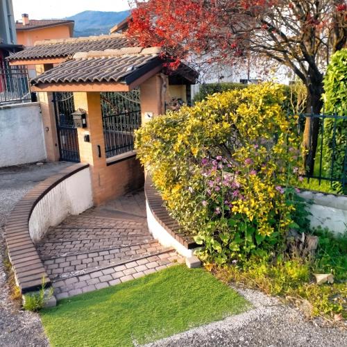 Paganica Apartment | Casa dei Nipotini con Posto Auto Riservato