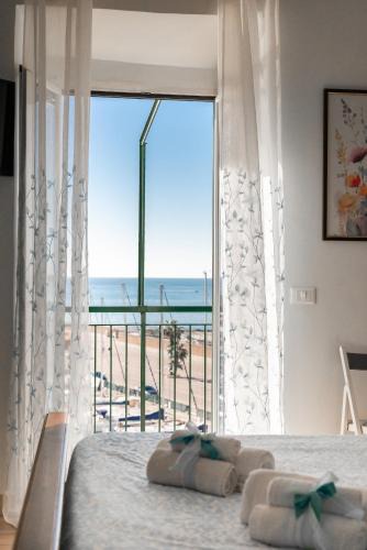 Nettuno Apartment | Casa di Lele sopra la spiaggia