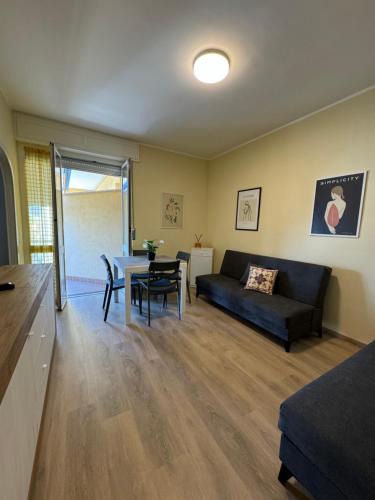 Diano Marina Apartment | Casa Facetti presso HOTEL KRISTALL
