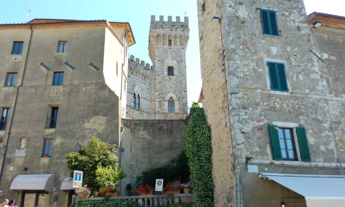 San Casciano dei Bagni Apartment | Casa Leopoldo by Antiche Residenze Toscane Your oasis of peace.