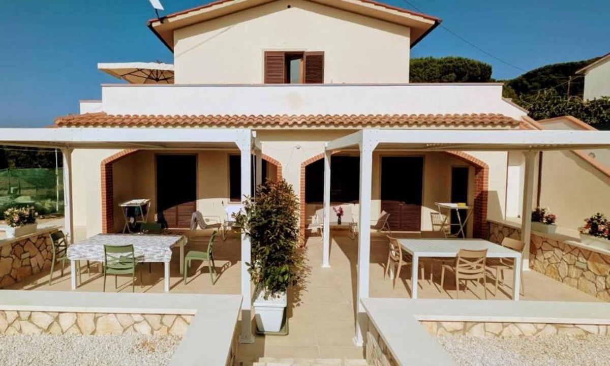 Lido di Capoliveri Apartment | CASA MANIDU - TRILOCALE LAVANDA