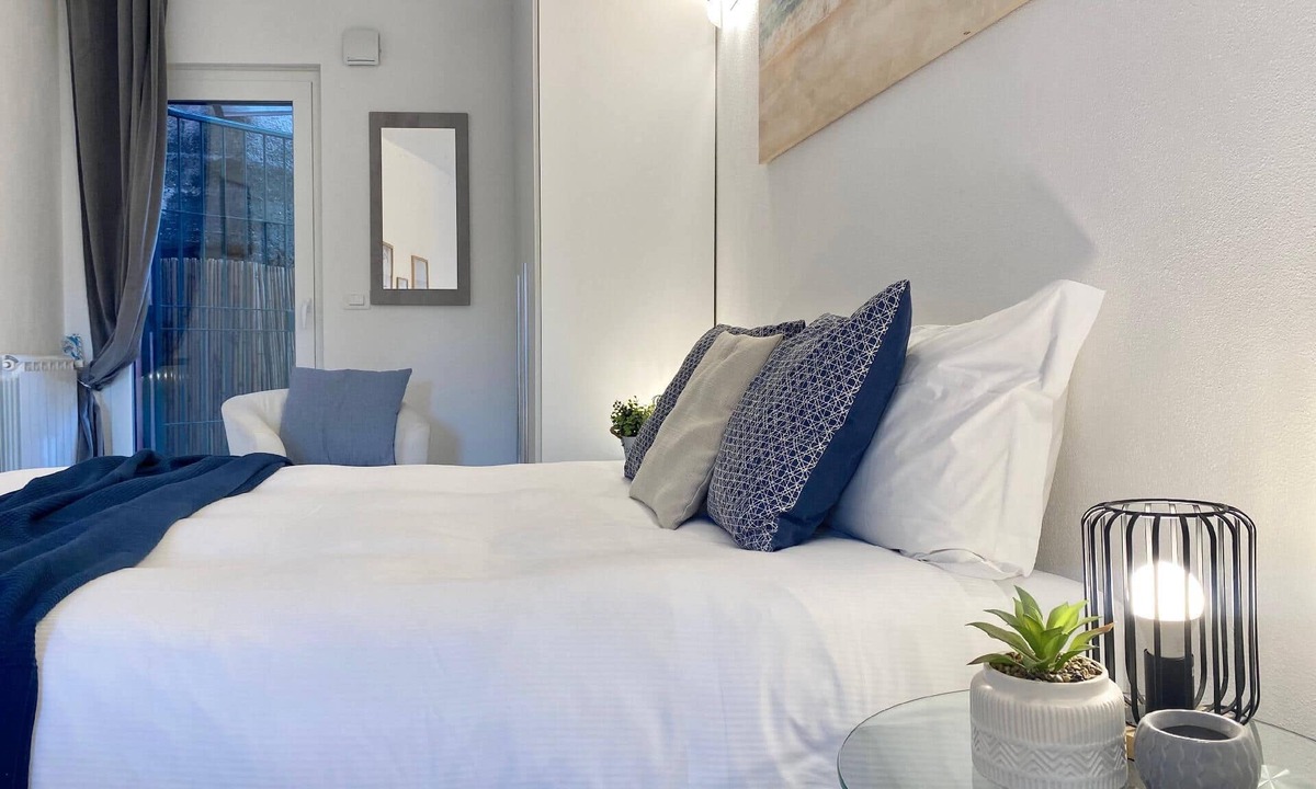 San Massimo Apartment | Casa Rosa Tre, 45 sqm flat and car park