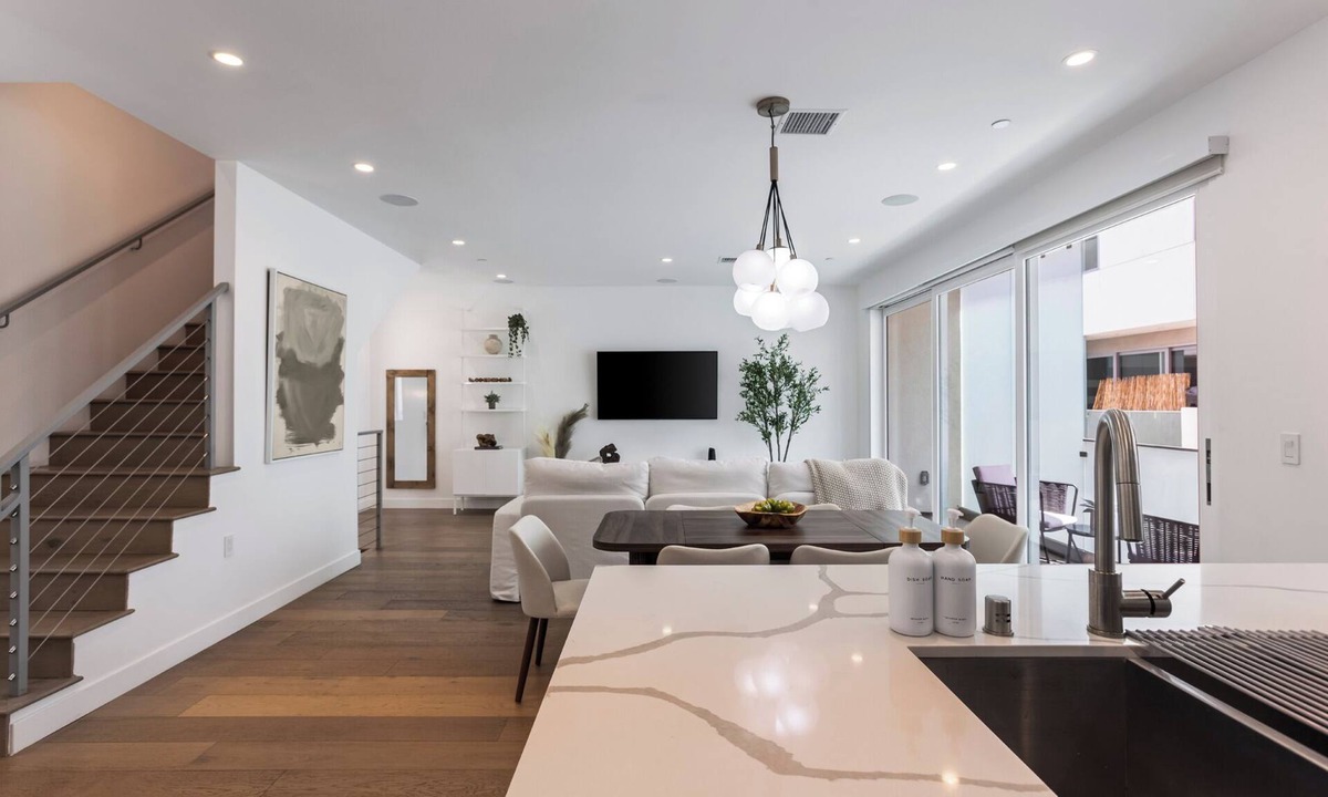 Hollywood House | Casa Sycamore by Oraklus