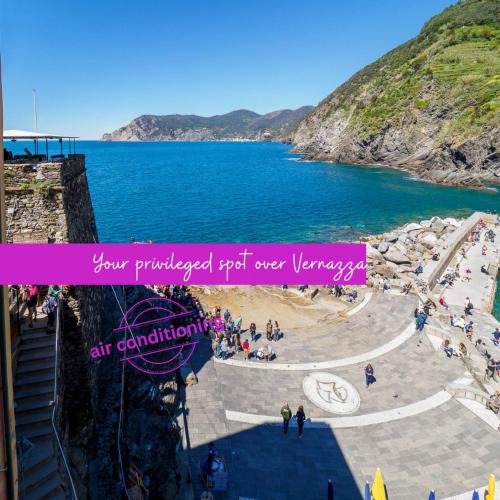 Vernazza Apartment | Casa Teresa with AC and Sea View Balcony