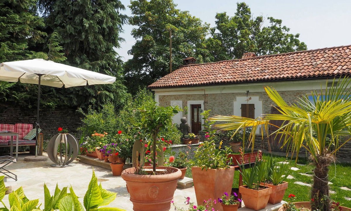 Bonvicino Apartment | Casa Vacanza Cascina Lovera by Interhome