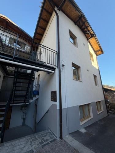 Borno Apartment | Casa ViaRoma