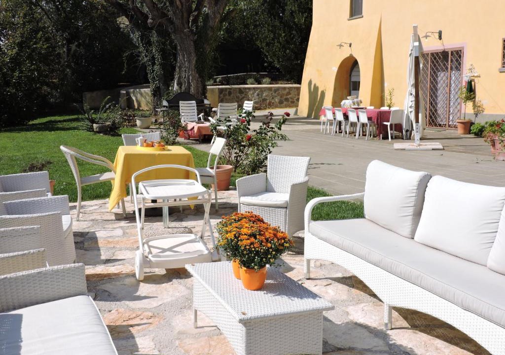 Ronciglione Bed & Breakfast | Casale Fedele Relax B&B Vicino al Borgo