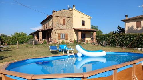 Casale Marittimo Apartment | Casale Marittimo Apartment with Pool & Sea View -Piccolo Grande Prato