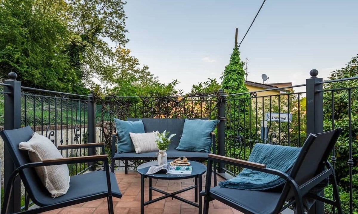 Fiorano Modenese Apartment | [Centro Storico] A/C, Terrazzo privato, WiFi