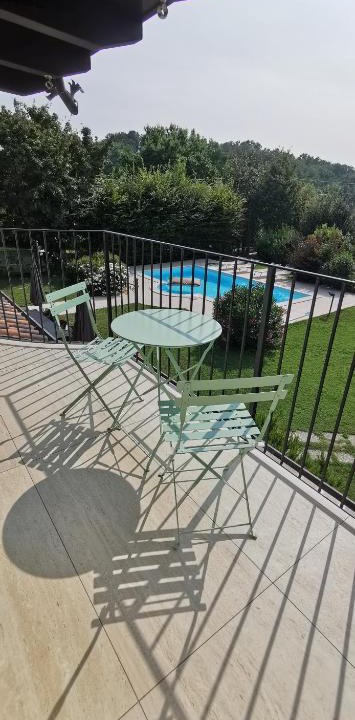 Viano Bed & Breakfast | Cerlino's B&B