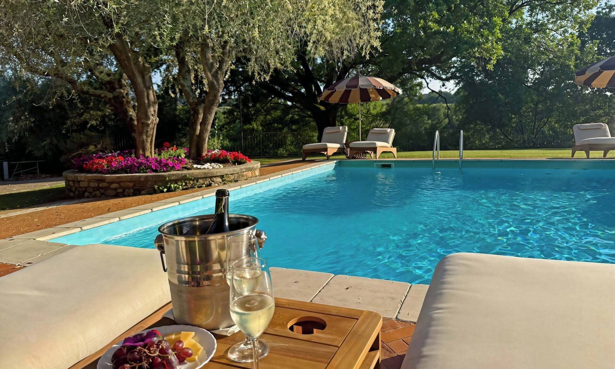 Poggiarello Apartment | Charming Apartment in Tuscan Villa - Vineyard Estate