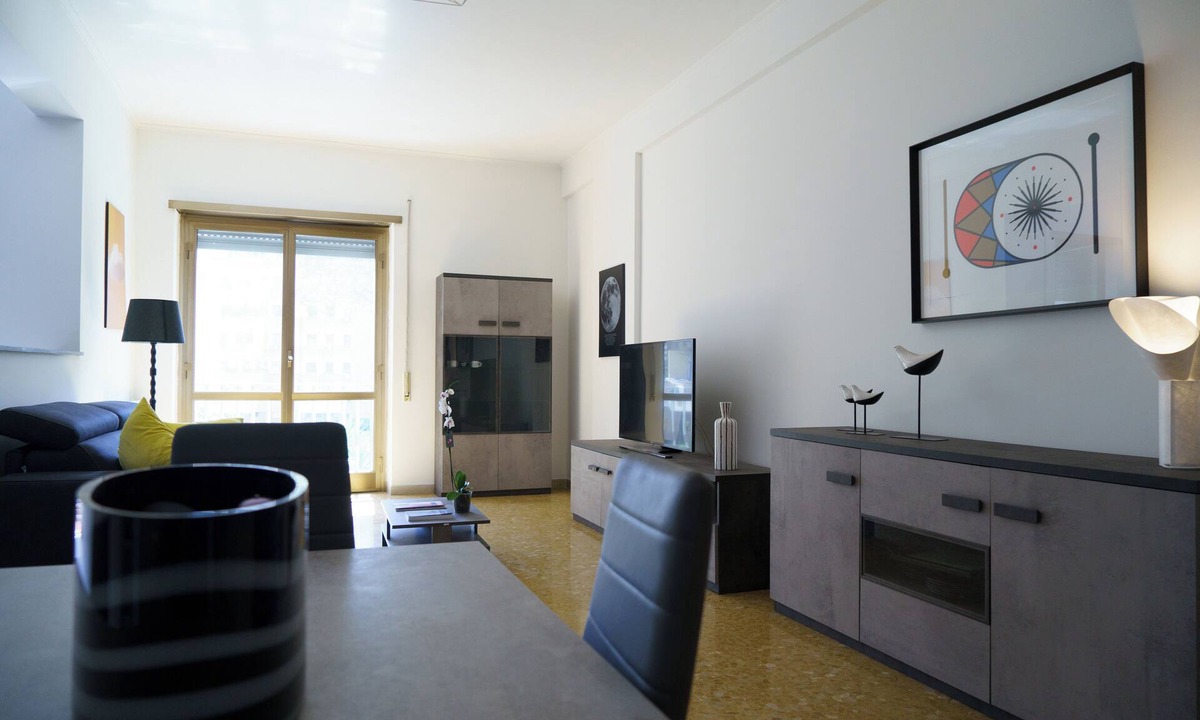 Quartiere XI Portuense Apartment | Charming, bright, spacious apartment in south Rome. Equipped with every comfort.