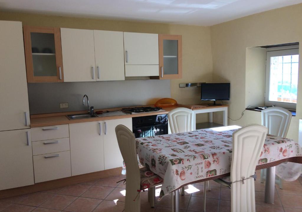 Bee Apartment | Chi Ghinn Appartaments