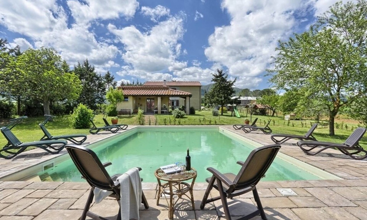 Pomarance Other | Classic Tuscany | Agriturismo le Selvole | Private pool and garden