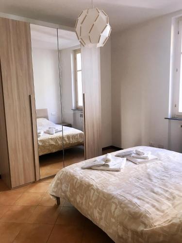 Serravalle Scrivia Apartment | "Coccole nel borgo" 2min to outlet apartment with terrace