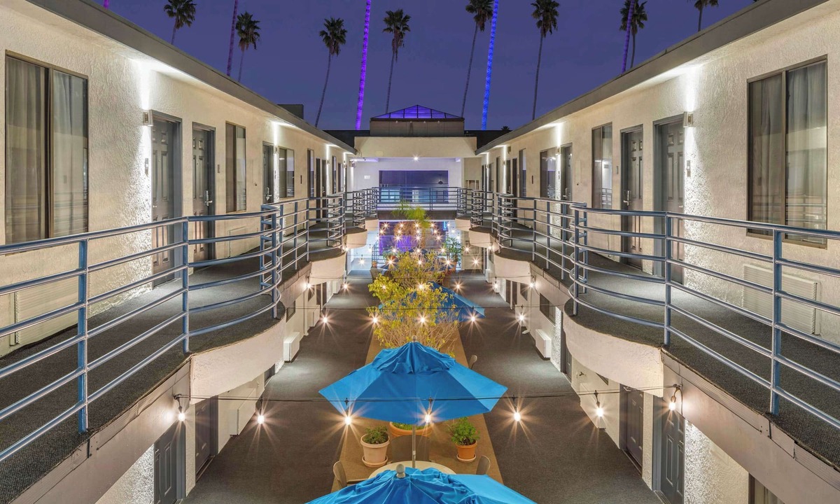 Mid-City Hotel | Comfort Inn Santa Monica - West Los Angeles