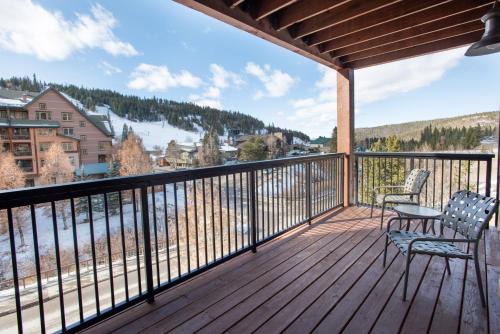 Winter Park Apartment | Comfortable Fraser Crossing Founders Pointe Condo Near Gondola with Onsite Ski Storage condo