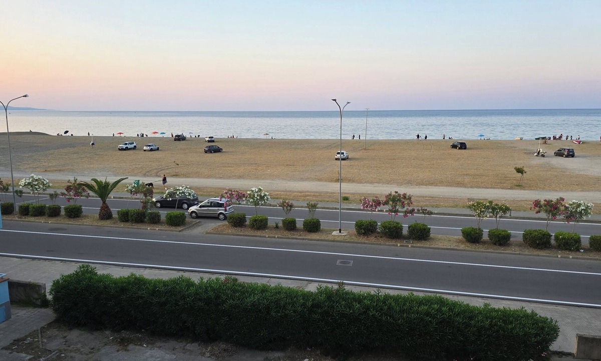 Marina Schiavonia Apartment | Complete beachfront apartment
