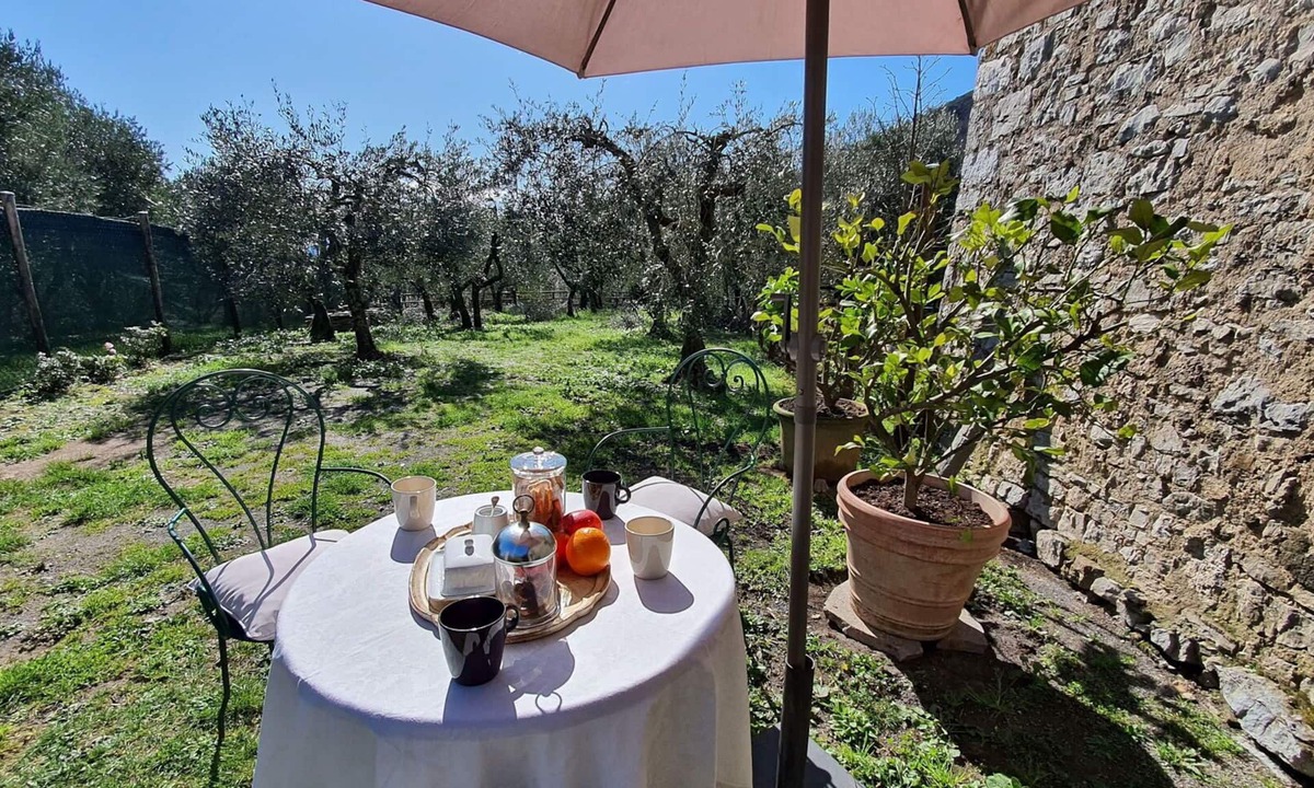 Pescaglia Villa | Cosy apartment in villa for 4 people with WIFI and pets allowed, close to Lucca