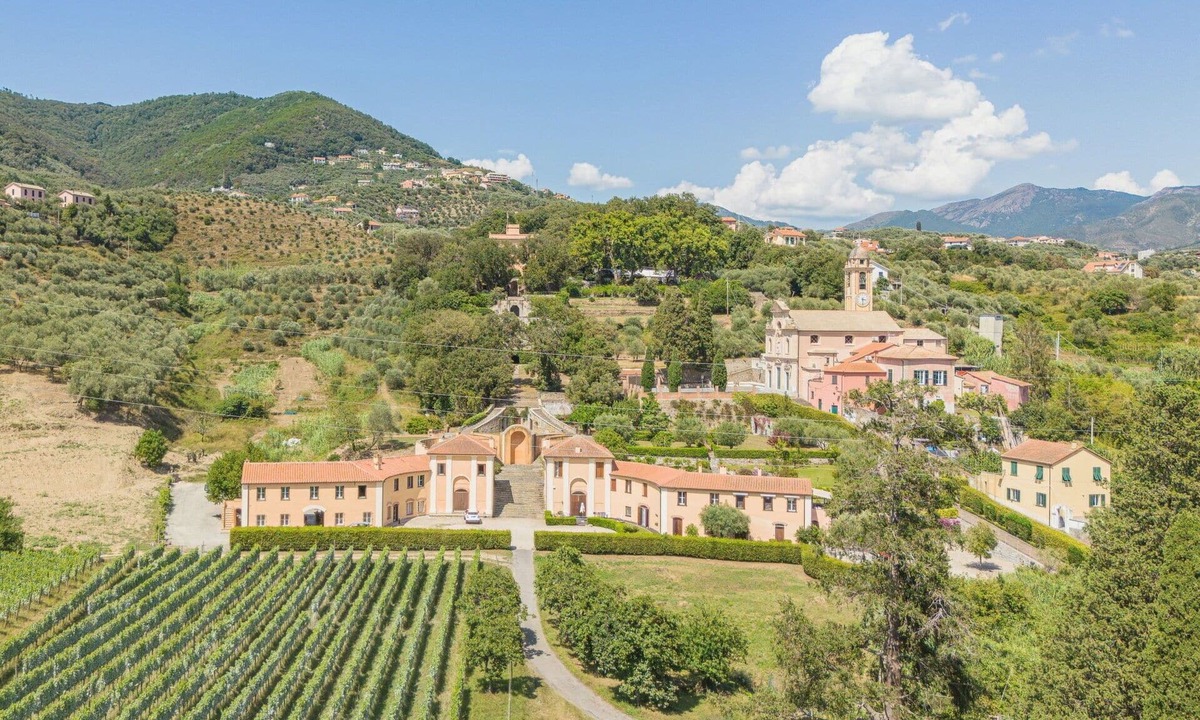 Sestri Levante Villa | Cosy apartment in villa for 6 people with WIFI, TV and pets allowed