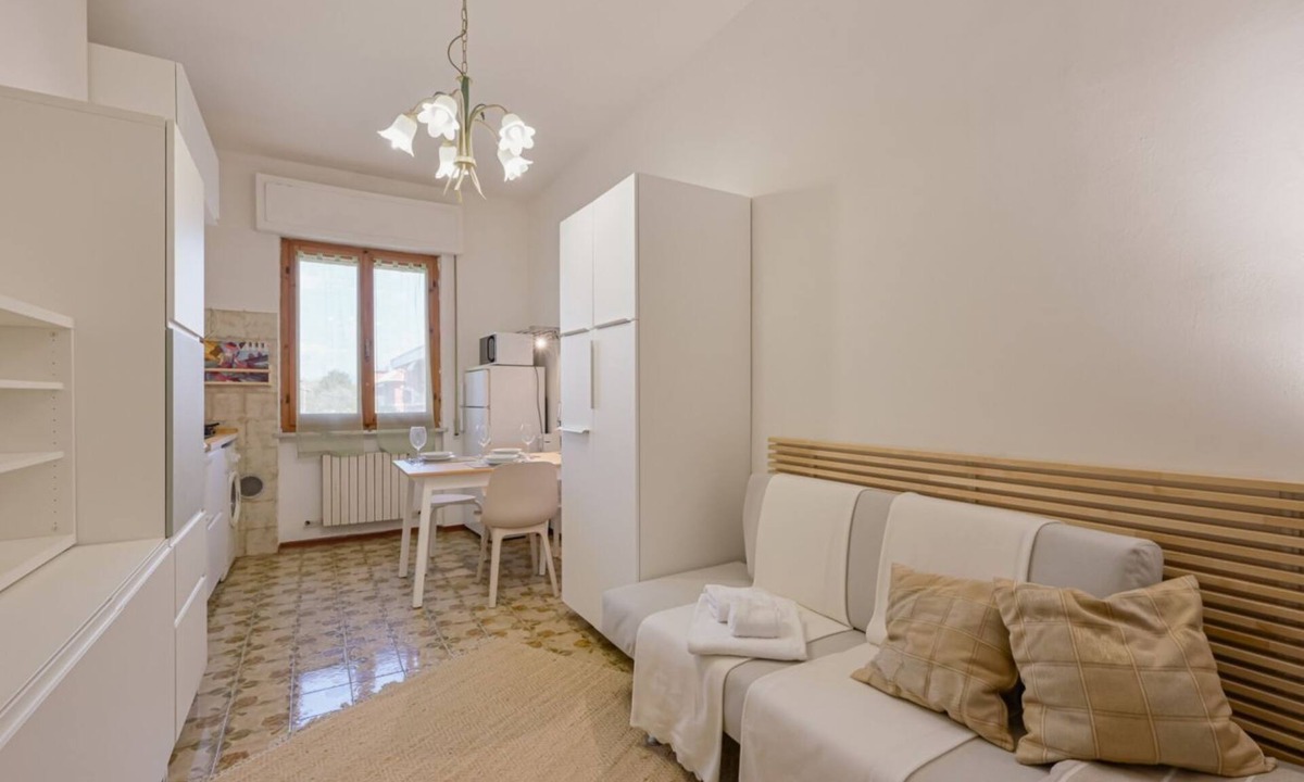 Luni Mare Apartment | Cozy 45 sqm apartment, perfect for three people, located on the first floor of a building without an elevator.The property is located in Luni Mare, a small town nestled between Liguria and Tuscany, nestled in a well-served area. The Sarzana train station