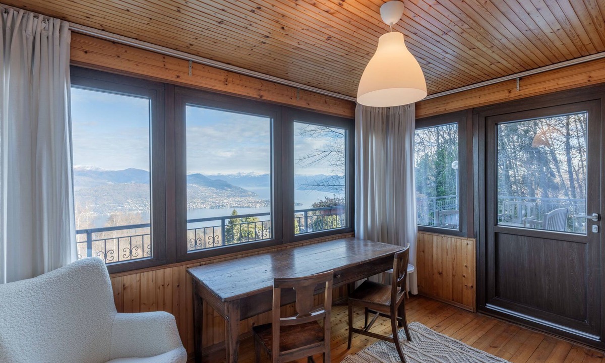 Mottarone Ski Chalet | Cozy alpine retreat 10 minutes from downtown Stresa, pets allowed!