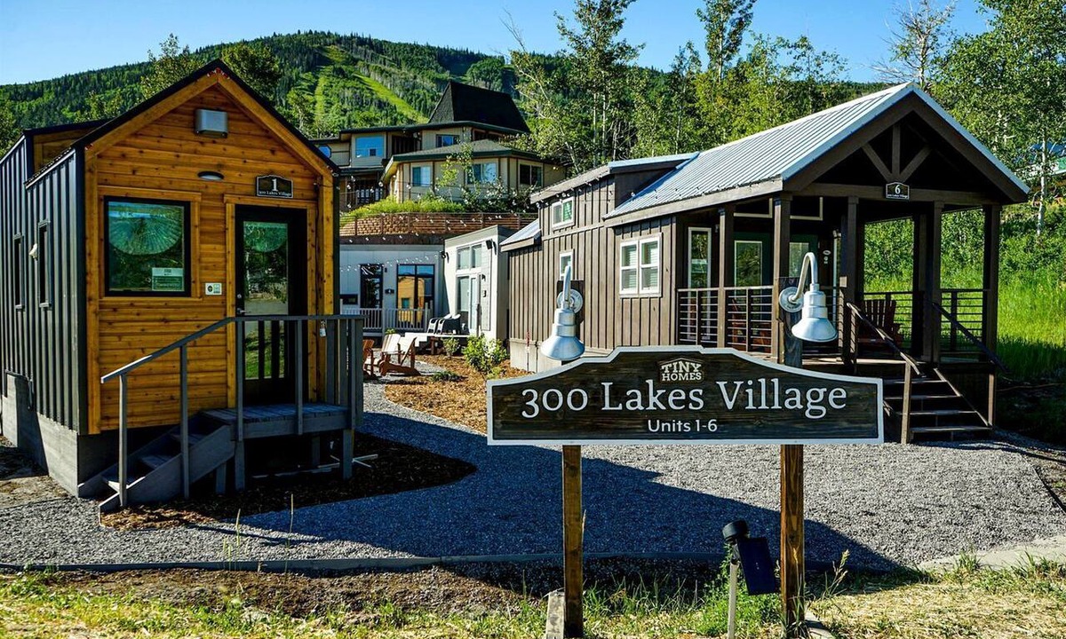 Mesa Cabin | Cozy and Rustic Tiny House Rental for Glamping in Colorado