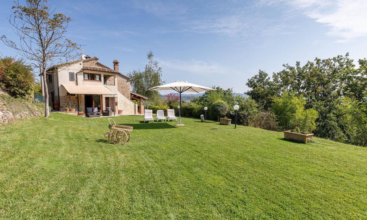 Umbertide House | Cozy home in Umbertide (PG) with house a panoramic view