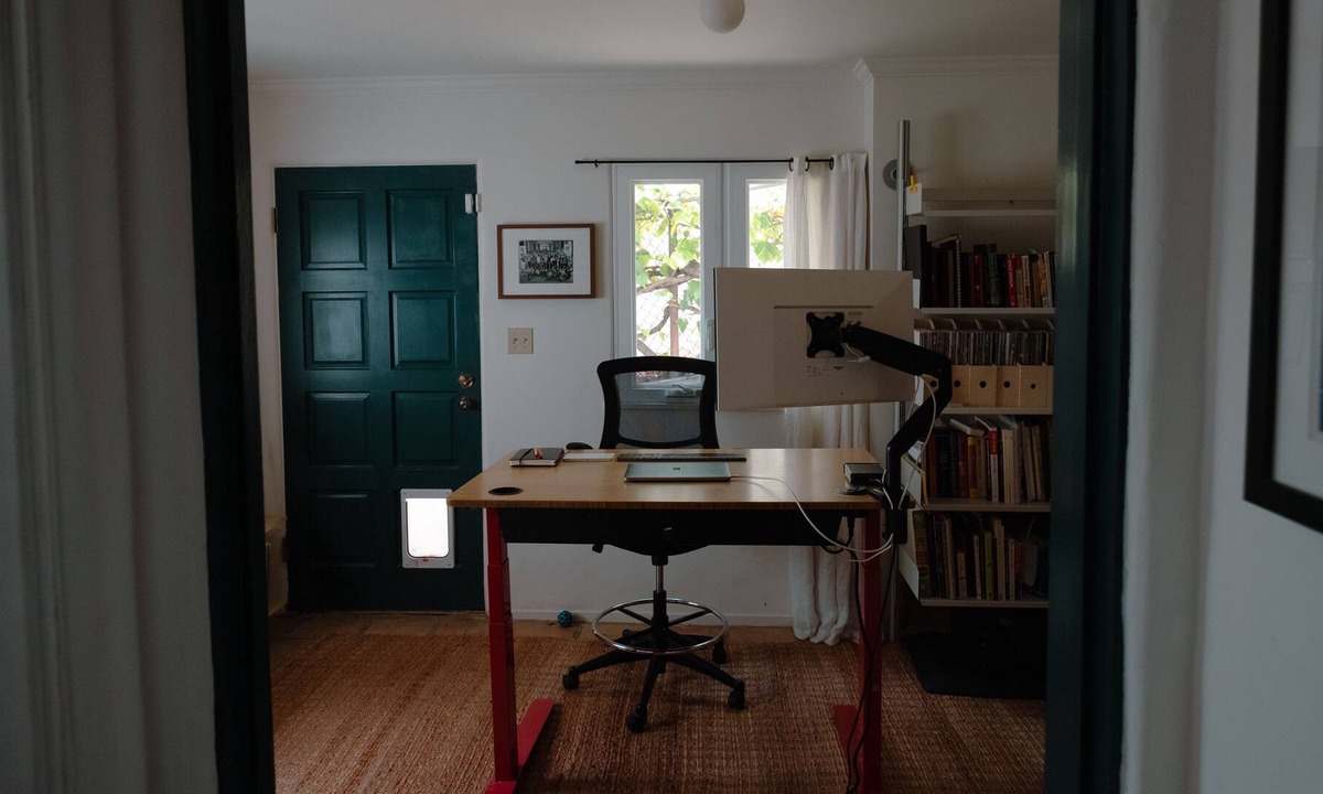 Los Feliz House | Creative Haven in Los Feliz with pool, 3B, 3.5Bath, Office + Den