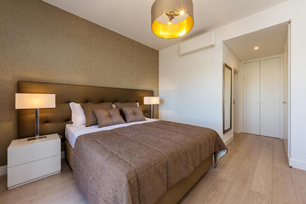 Correeira Apartment | Deluxe Figos by Ocvillas