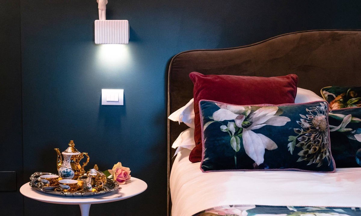 Chiavari Apartment | Deluxe King Room “CILE” with Wi-Fi and Air Conditioning