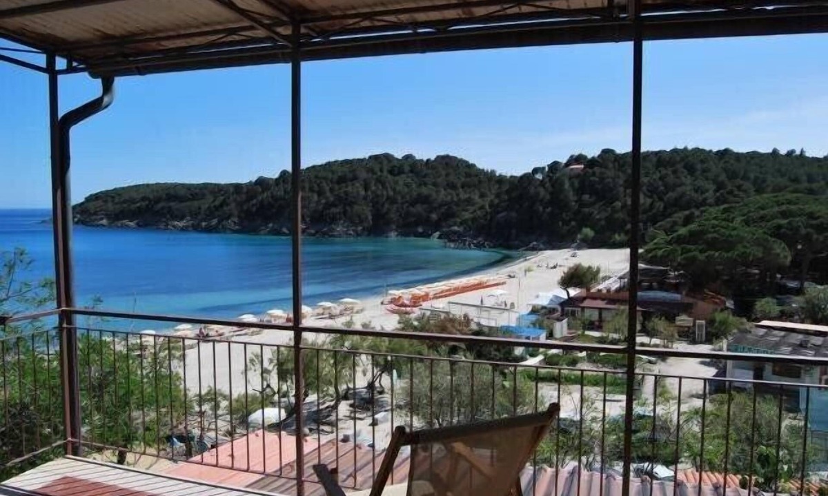 Campo nell'Elba Apartment | Directly next to the beach - Apartment Fetovaia Elicriso