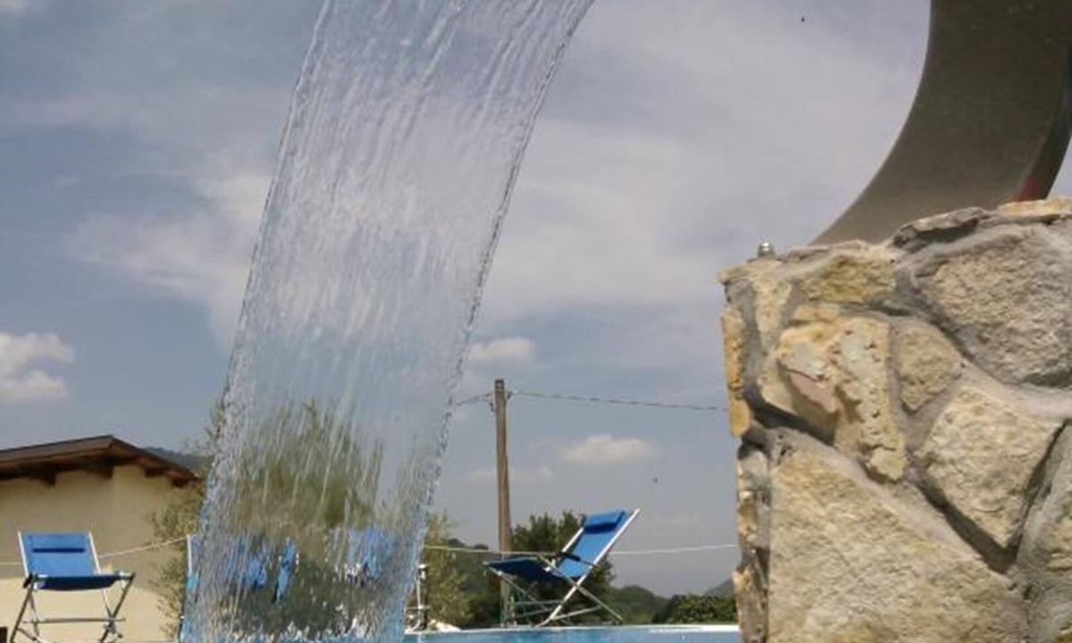 Montelanico Villa | Domus Mariae: no shared pool great for kids near Rome, seaside, horse, golf, skiing