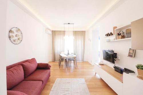 Quartiere XXII Collatino Apartment | Elegant & Chic 2 Suites Apartment - 5min to Station, AC, Wi-Fi