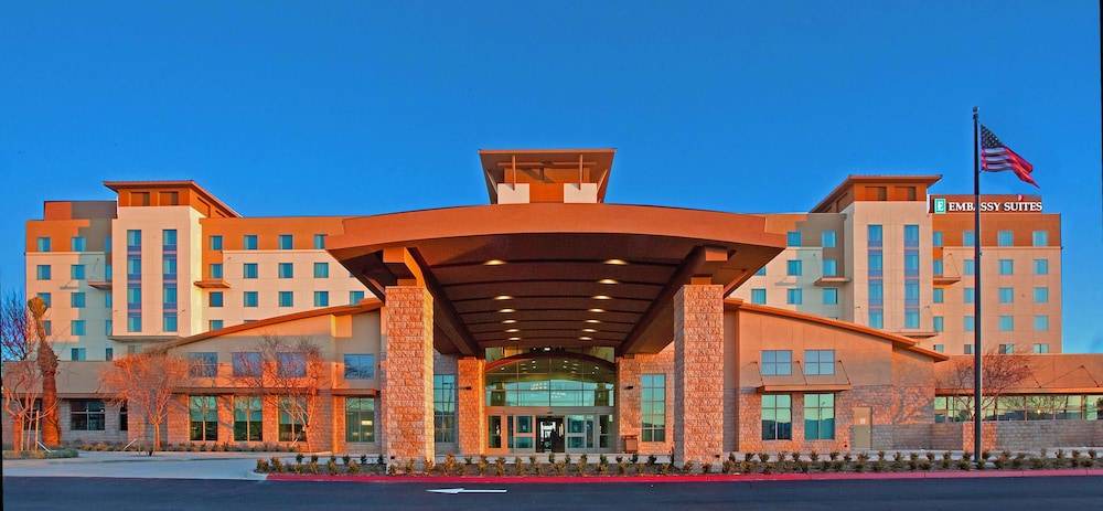 Palmdale Hotel | Embassy Suites Palmdale